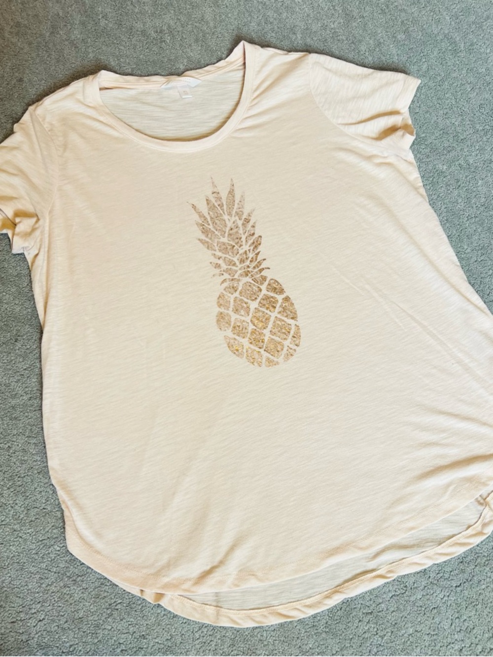 LC Lauren Conrad Cream Short Sleeve Tee with Metallic Pineapple